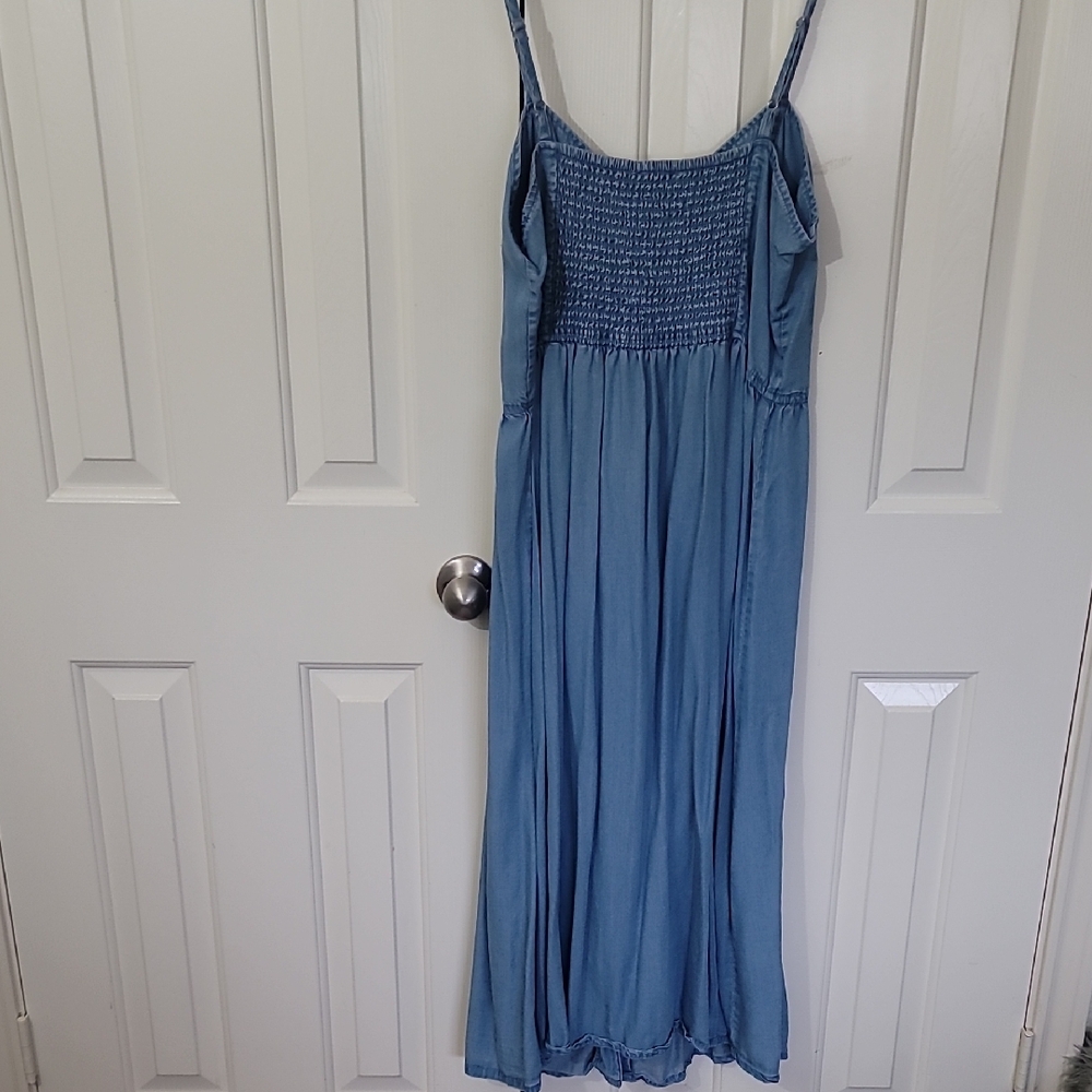 H&M Light Blue Button-Front Maxi Dress - Picture 6 of 9